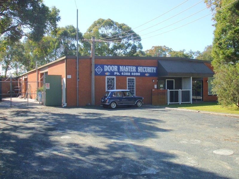 Bay 5 Bon Mace Close, Berkeley Vale NSW 2261