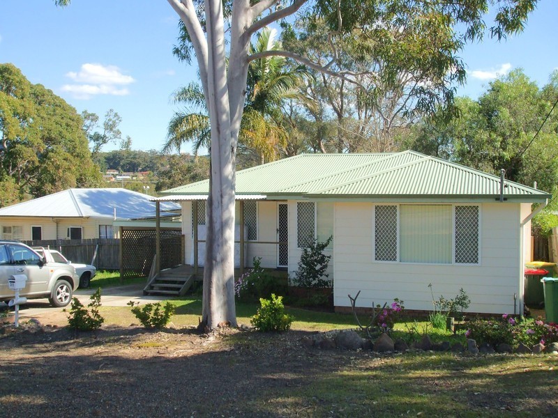 35 Carlyon Street, Killarney Vale NSW 2261
