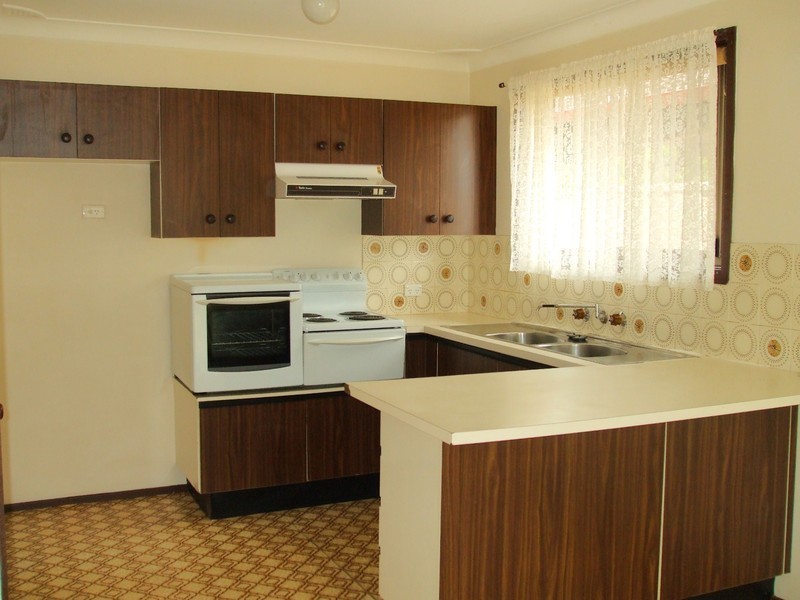 30 Ferndale Street, Killarney Vale NSW 2261