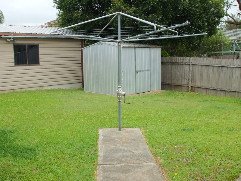 30 Ferndale Street, Killarney Vale NSW 2261