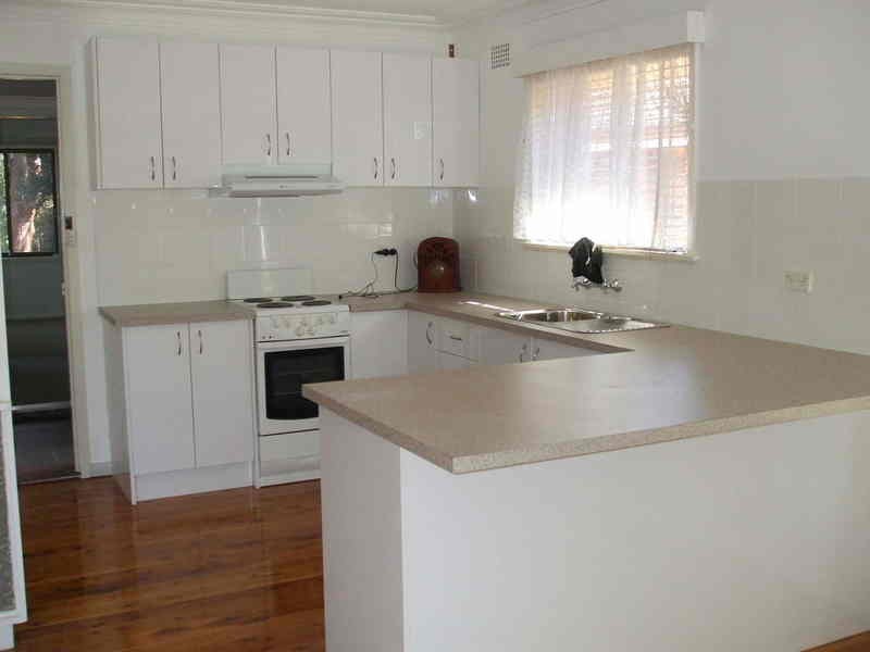 11 Armstrong Avenue, Killarney Vale NSW 2261