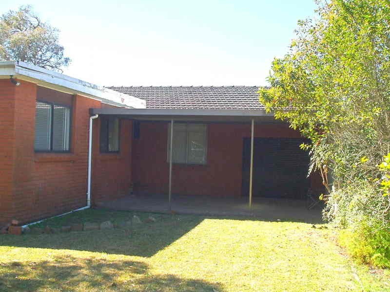 11 Armstrong Avenue, Killarney Vale NSW 2261