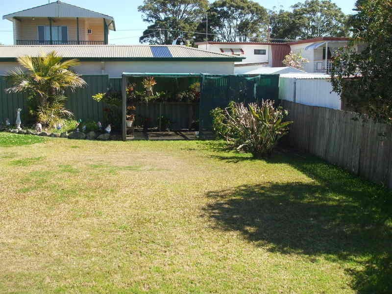 13 Shortland Avenue, Killarney Vale NSW 2261
