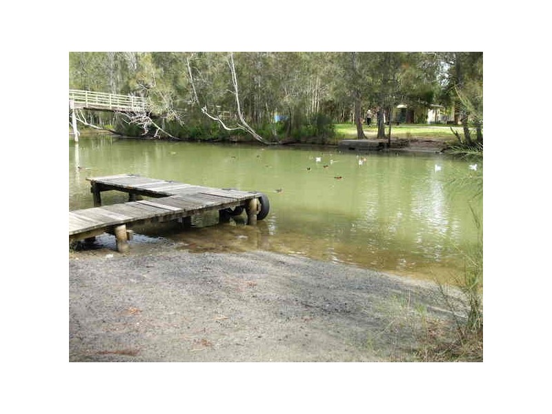 22 The Peninsula, Killarney Vale NSW 2261