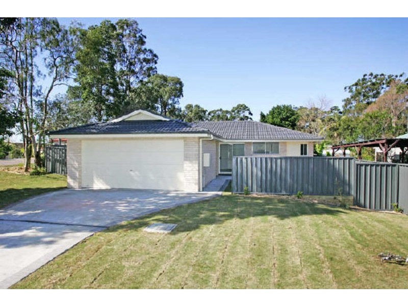 2A Pelican Street, Tumbi Umbi NSW 2261