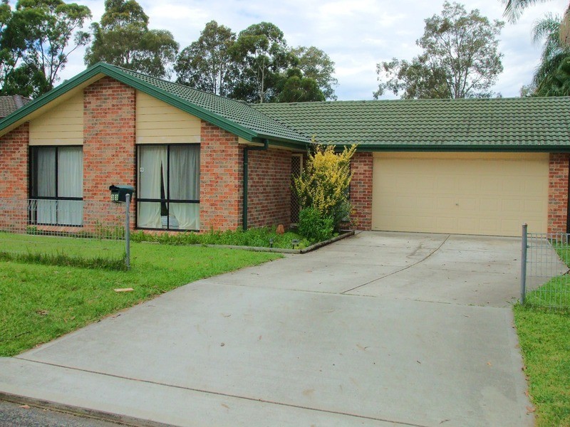 33 Northcott Avenue, Watanobbi NSW 2259