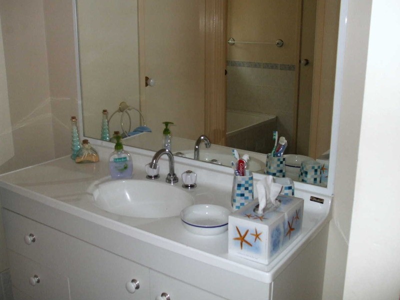 33 Northcott Avenue, Watanobbi NSW 2259