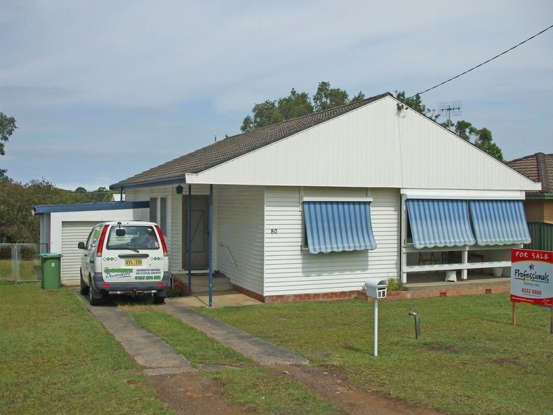 80 Hume Boulevard, Killarney Vale NSW 2261