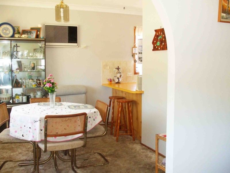 2 Emerald Place, Berkeley Vale NSW 2261