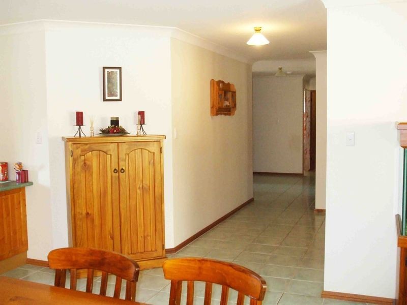 9 Keveer Close, Berkeley Vale NSW 2261