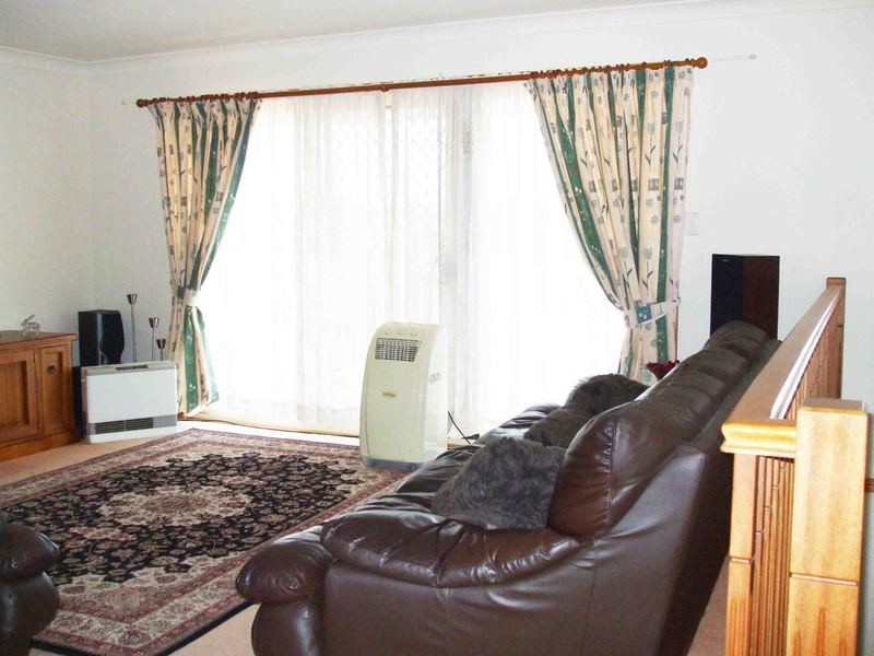 9 Keveer Close, Berkeley Vale NSW 2261