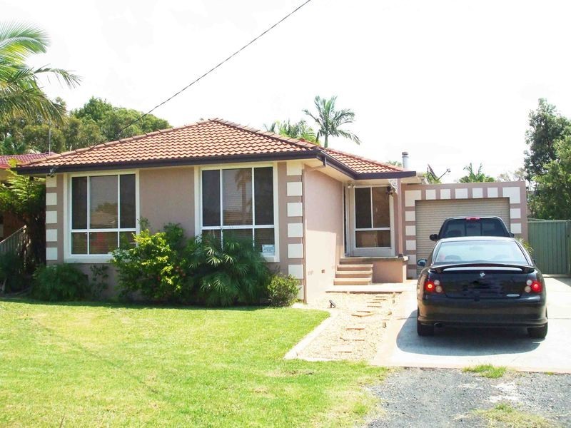 81 Hume Boulevard, Killarney Vale NSW 2261