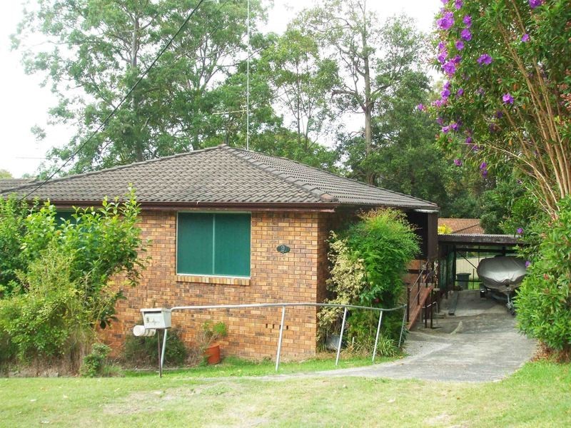 9 The Glen, Berkeley Vale NSW 2261