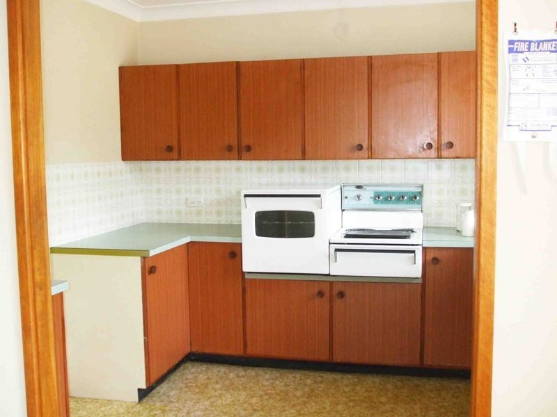 9 The Glen, Berkeley Vale NSW 2261