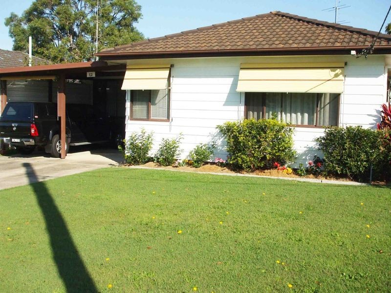 12 Cook Road, Killarney Vale NSW 2261