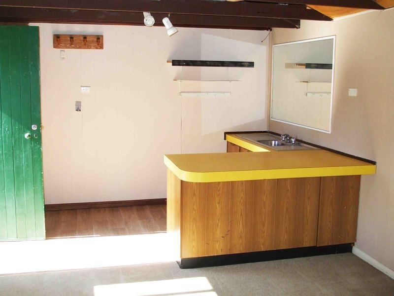 40 South Street, Killarney Vale NSW 2261