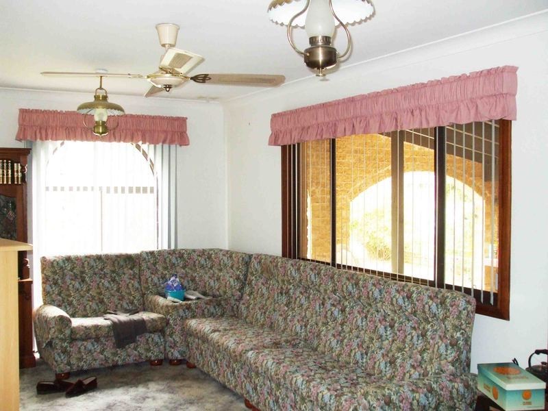 31 Seawind Terrace, Berkeley Vale NSW 2261