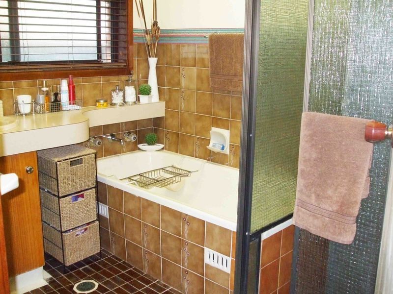 47 Kerry Crescent, Berkeley Vale NSW 2261