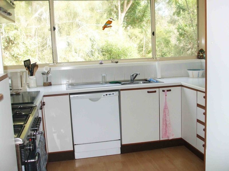 10 The Peninsula, Killarney Vale NSW 2261