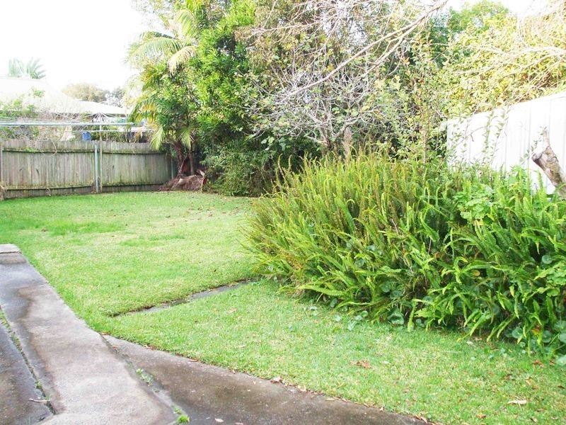 30 Bass Avenue, Killarney Vale NSW 2261