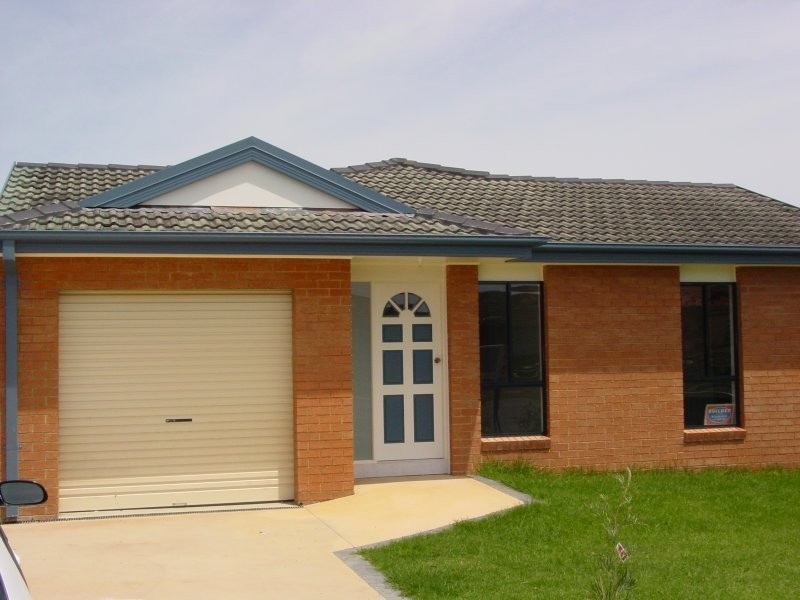 67 Hume Boulevard, Killarney Vale NSW 2261