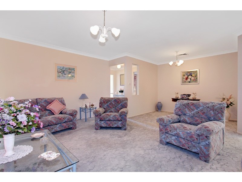 19 Aubrey Street, Killarney Vale NSW 2261