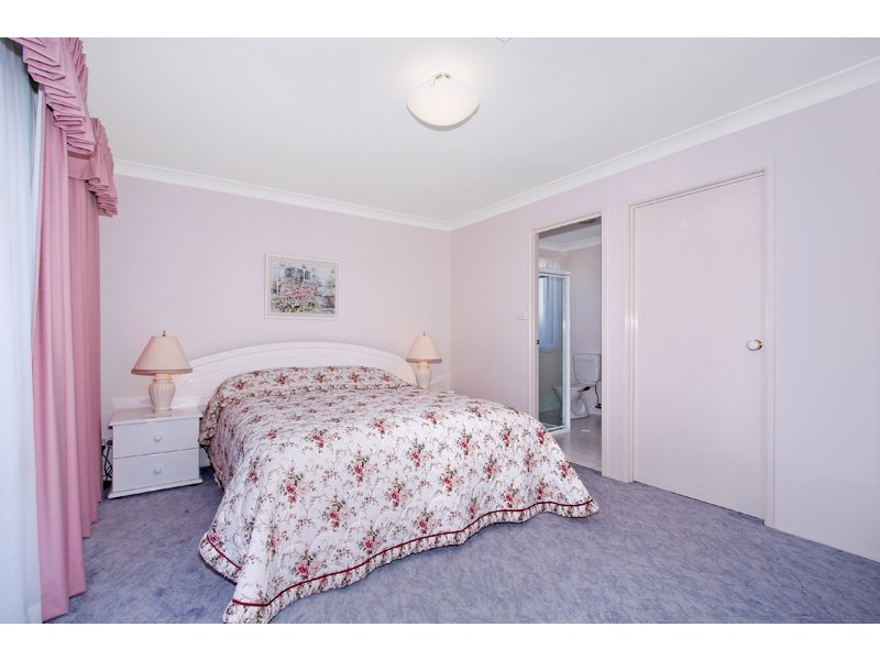 19 Aubrey Street, Killarney Vale NSW 2261