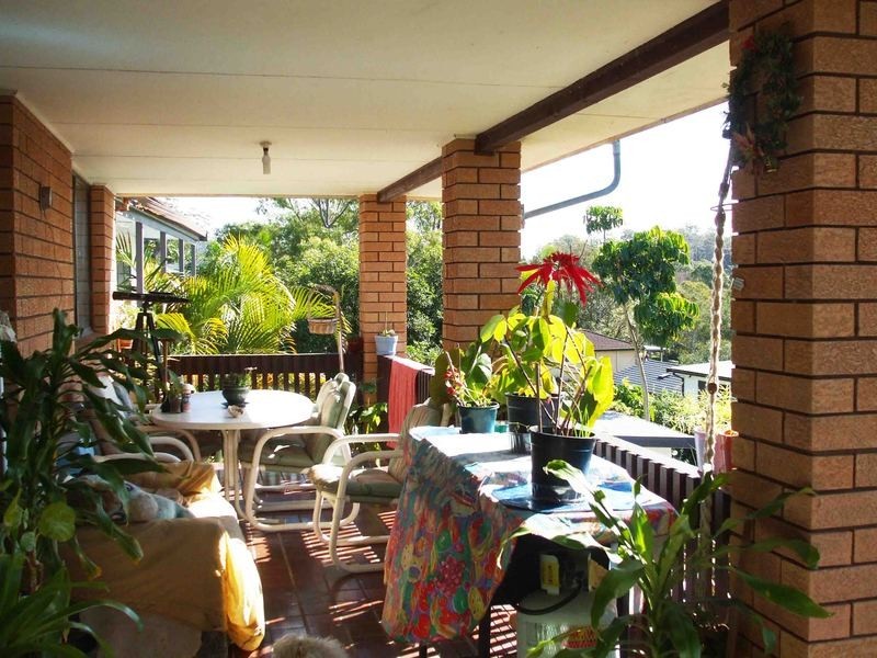 39 Hillside Drive, Berkeley Vale NSW 2261