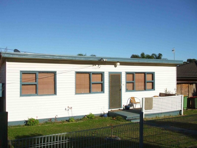 40 Robertson Road, Killarney Vale NSW 2261