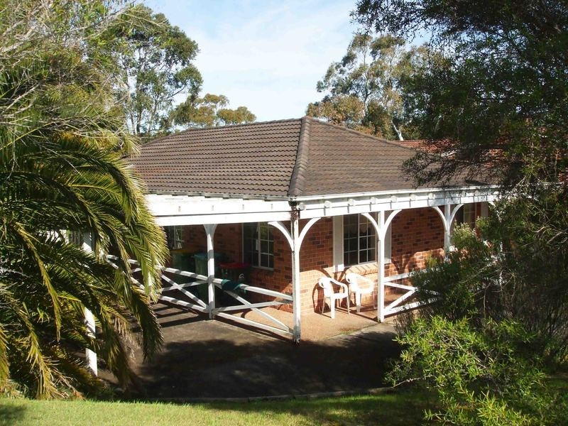 22 Pendant Parade, Killarney Vale NSW 2261