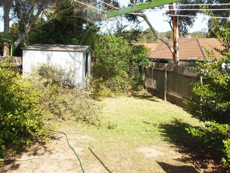 22 Pendant Parade, Killarney Vale NSW 2261