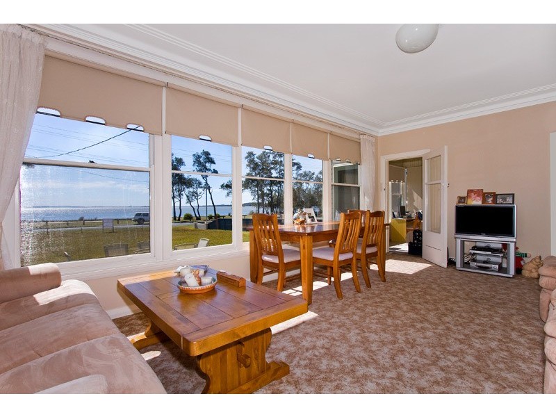 22 Lucinda Avenue, Killarney Vale NSW 2261