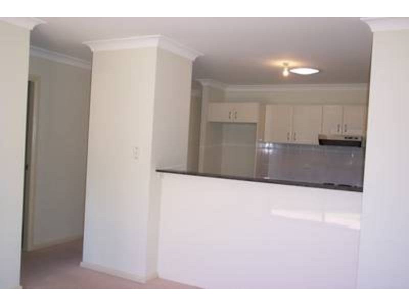 Unit 4/6-7 Bell Close, Mardi NSW 2259