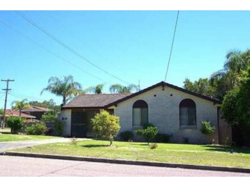 9 Sturt Street, Killarney Vale NSW 2261