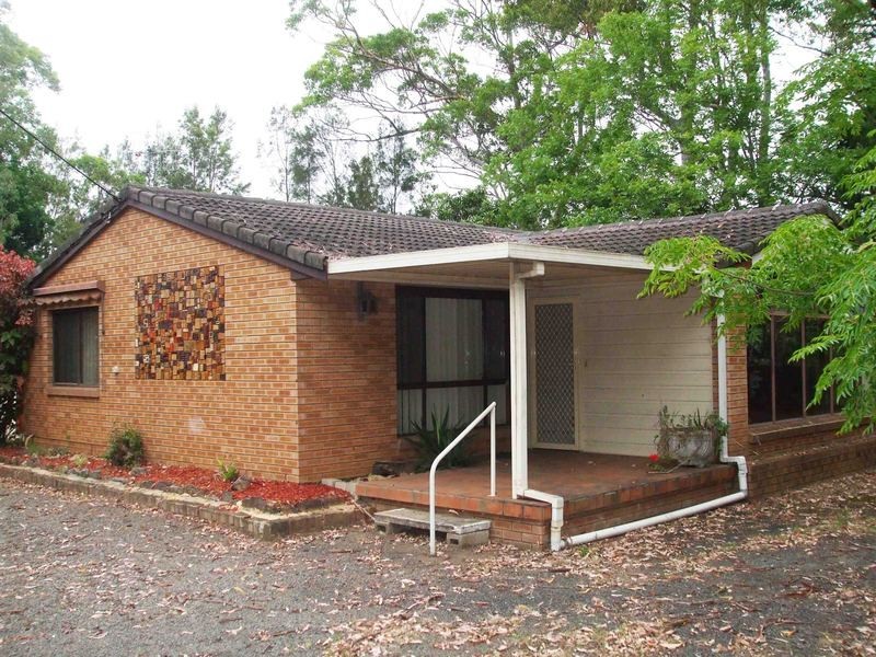 80 Kingsford Smith Drive, Berkeley Vale NSW 2261