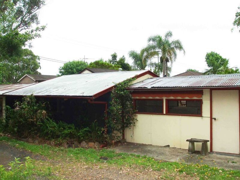 80 Kingsford Smith Drive, Berkeley Vale NSW 2261