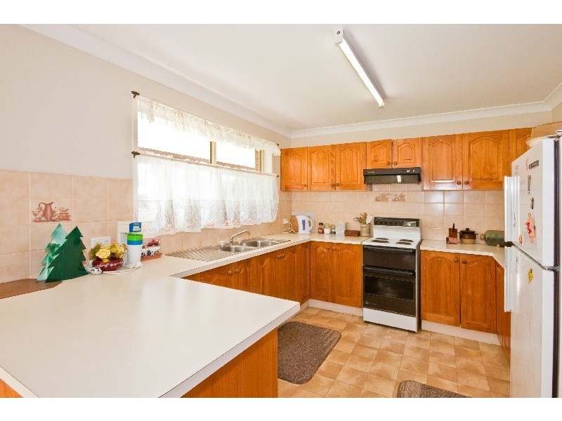48 Tasman Avenue, Killarney Vale NSW 2261