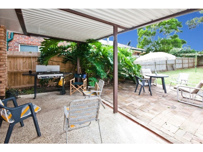 29 Poplars Avenue, Bateau Bay NSW 2261