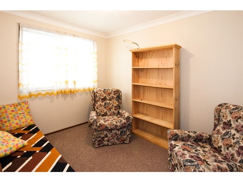 29 Poplars Avenue, Bateau Bay NSW 2261