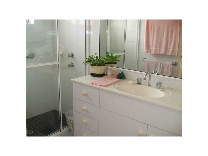 203/15 Lorraine Avenue, Berkeley Vale NSW 2261