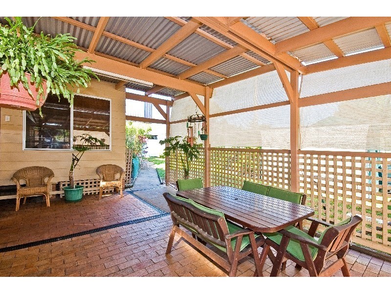 9 Bundilla Parade, Berkeley Vale NSW 2261