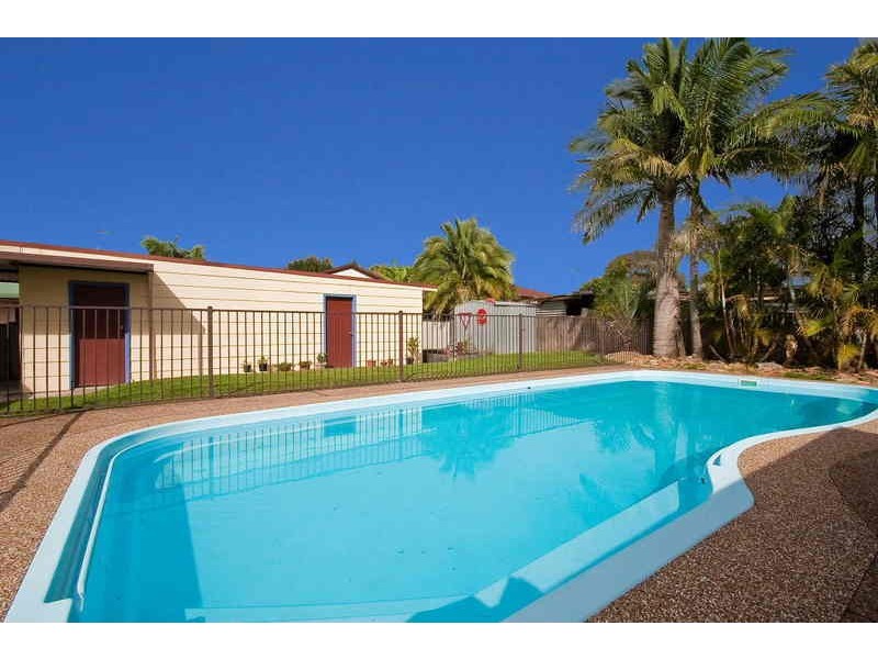 96 Robertson Road, Killarney Vale NSW 2261