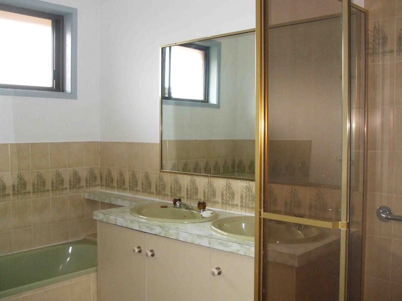 35 Yimbala Street, Killarney Vale NSW 2261