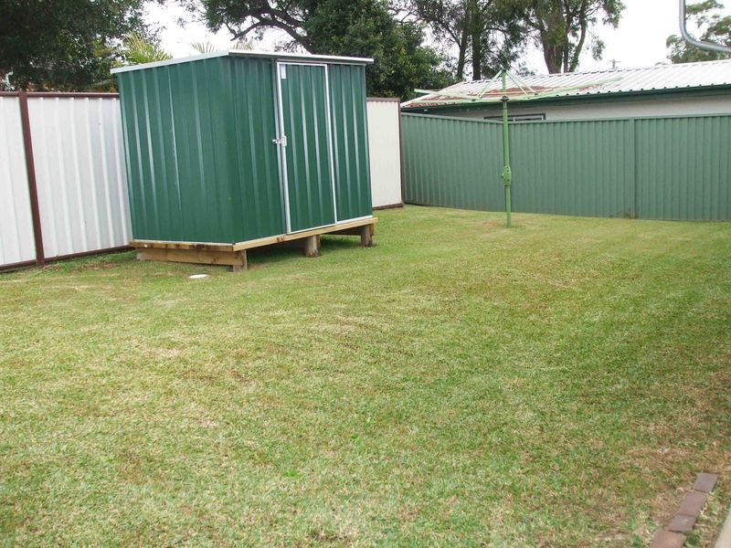 35 Yimbala Street, Killarney Vale NSW 2261