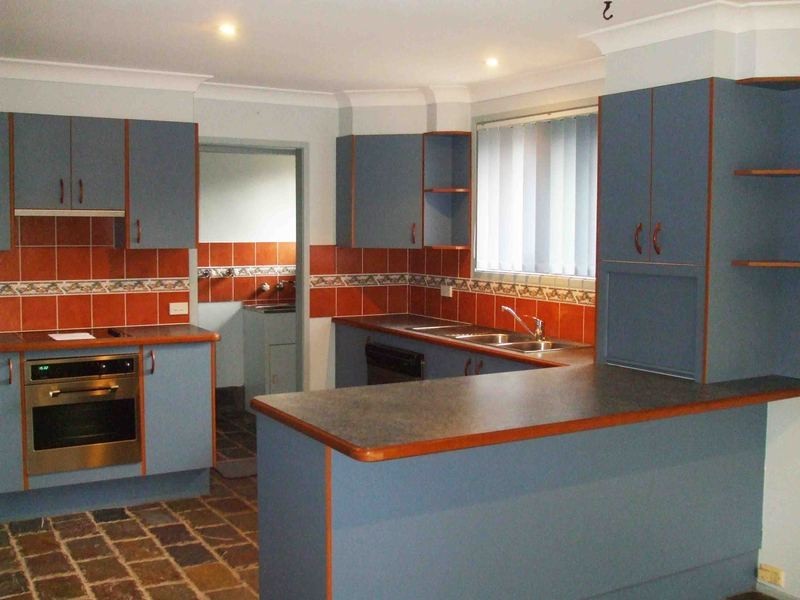 35 Yimbala Street, Killarney Vale NSW 2261