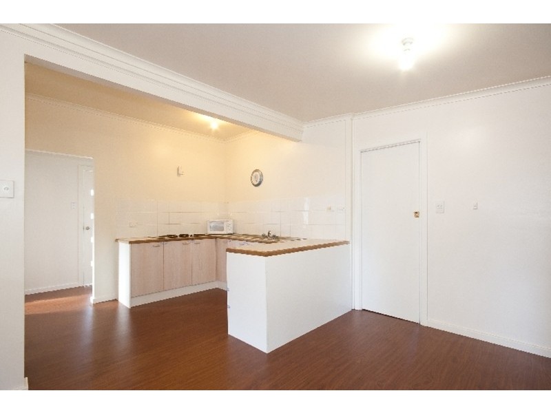 33 South Street, Killarney Vale NSW 2261
