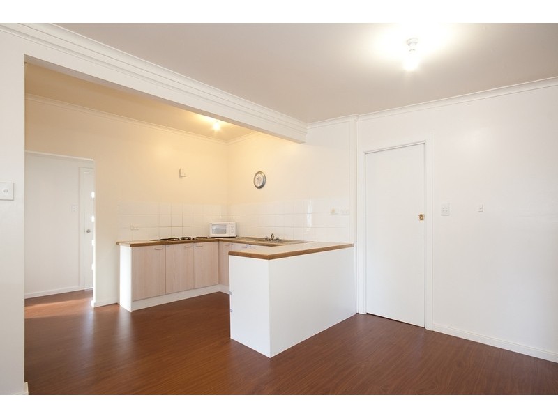 33 South Street, Killarney Vale NSW 2261