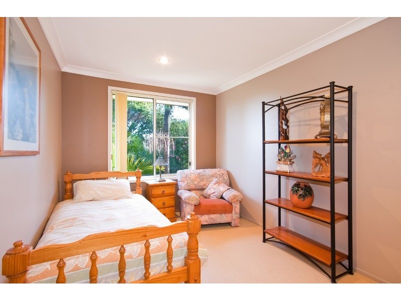 15 Montana Place, Bateau Bay NSW 2261