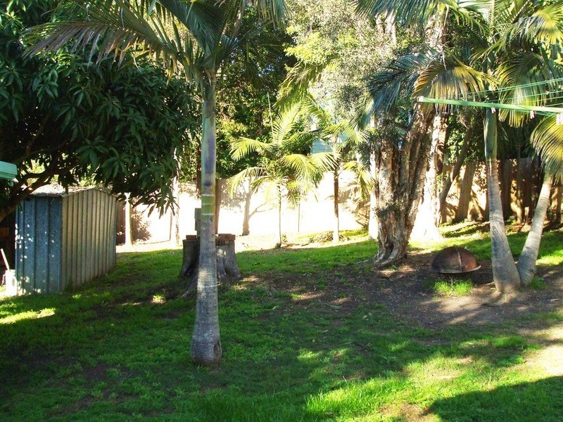 46 Gladys Avenue, Berkeley Vale NSW 2261