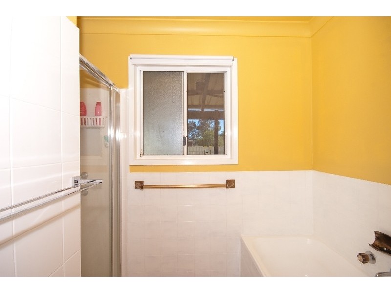 7 Kingsford Smith Drive, Berkeley Vale NSW 2261